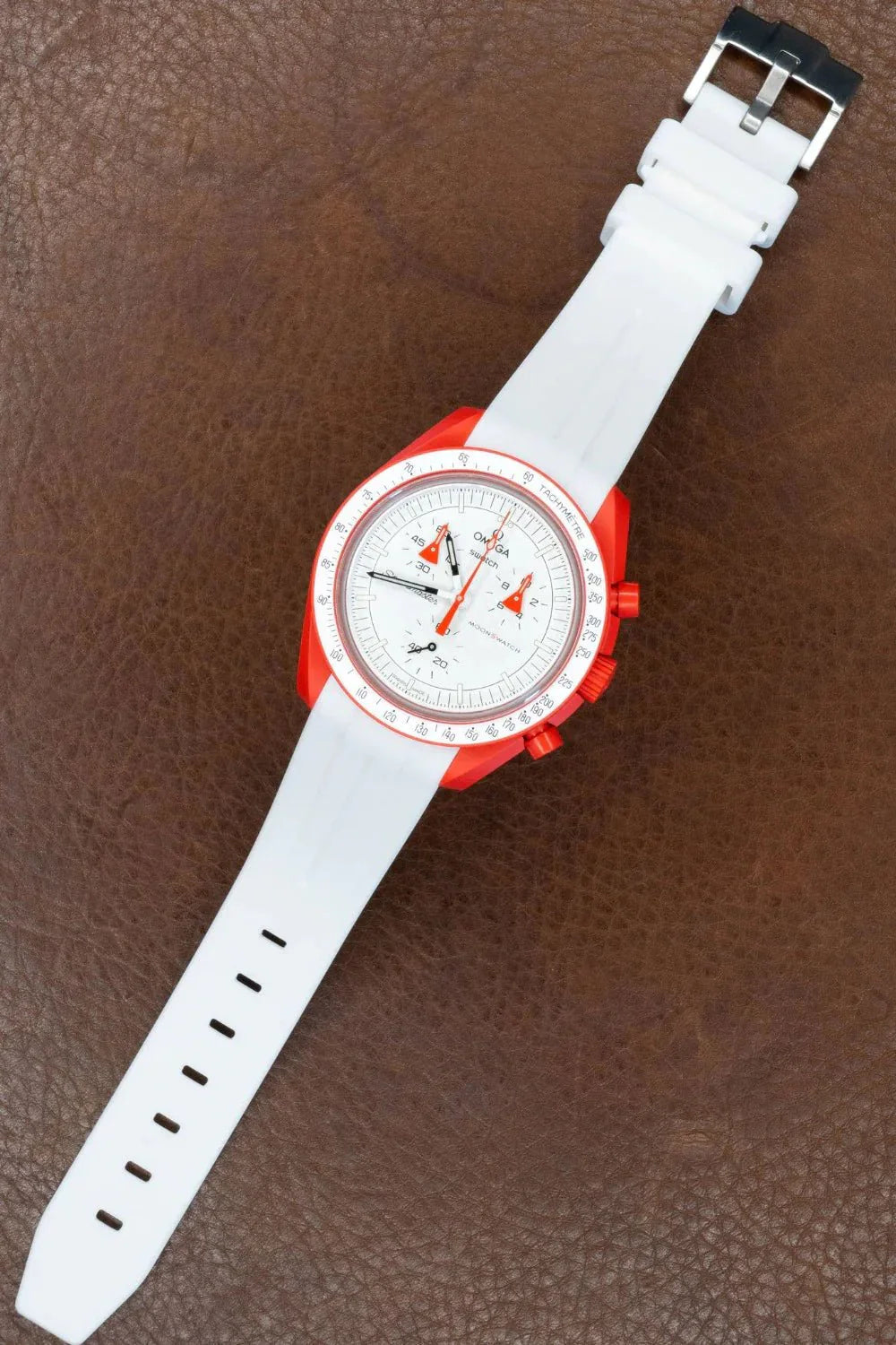 Curved Rubber Strap - White