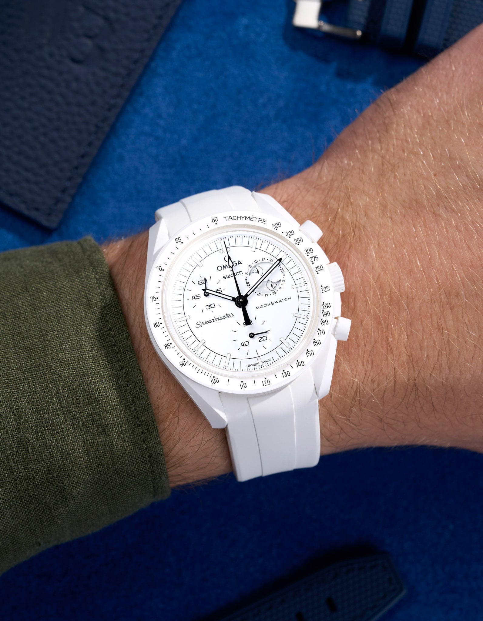 Curved Rubber Strap - White